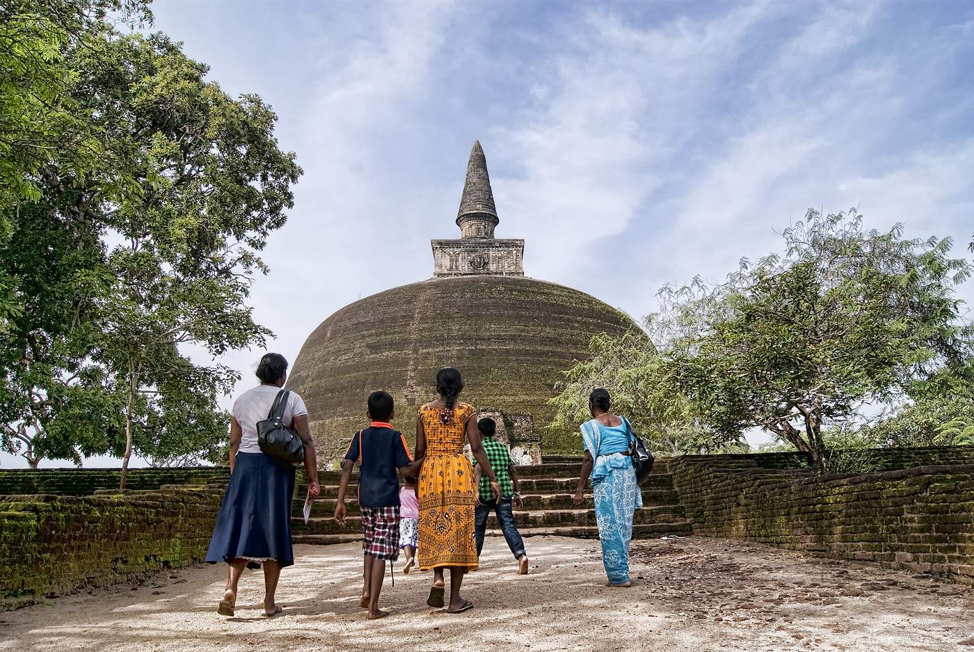 Rankoth Vehera, the largest dagoba built during the Polonnaruwa period