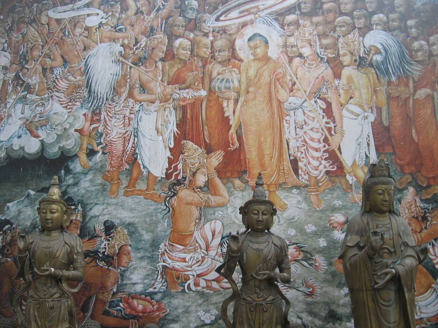 Colourful murals inside Kelaniya temple